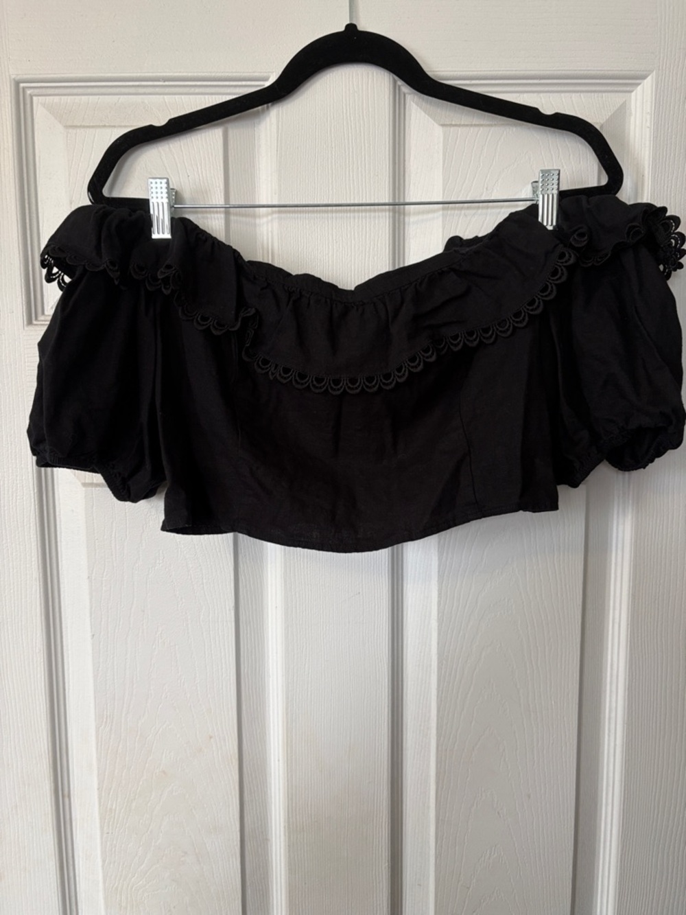 Express Black Off-Shoulder Ruffle Crop Top Size XL